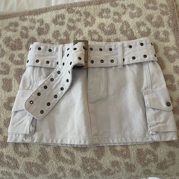 Princess Poly ICONIC CARGO MINI SKIRT WHITE - Picture 2 of 5